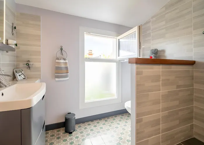 펜션 Le Parcours Cathare Olonzac